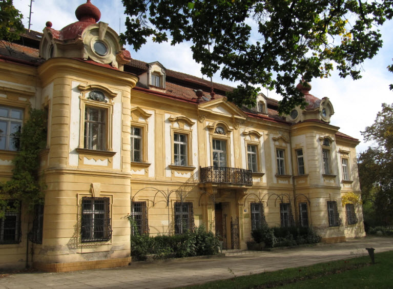 Zámek Lechovice - Château Lechovice, Czech Republic (Czechia)
